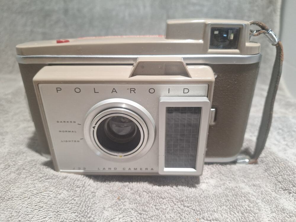 Polaroid 433 Land Camera Tested Working w/ Case Clean Vintage 1960s- Excellent!
